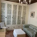 The Manor House בית כפרי La Guardia