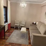 The Manor House בית כפרי