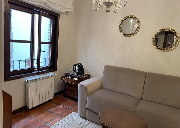 The Manor House * Laguardia